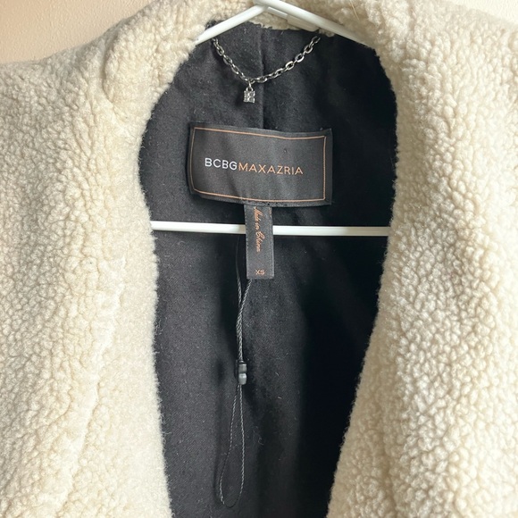 BCBGMaxAzria Green Leather Jacket with Wool Collar - Picture 9 of 12